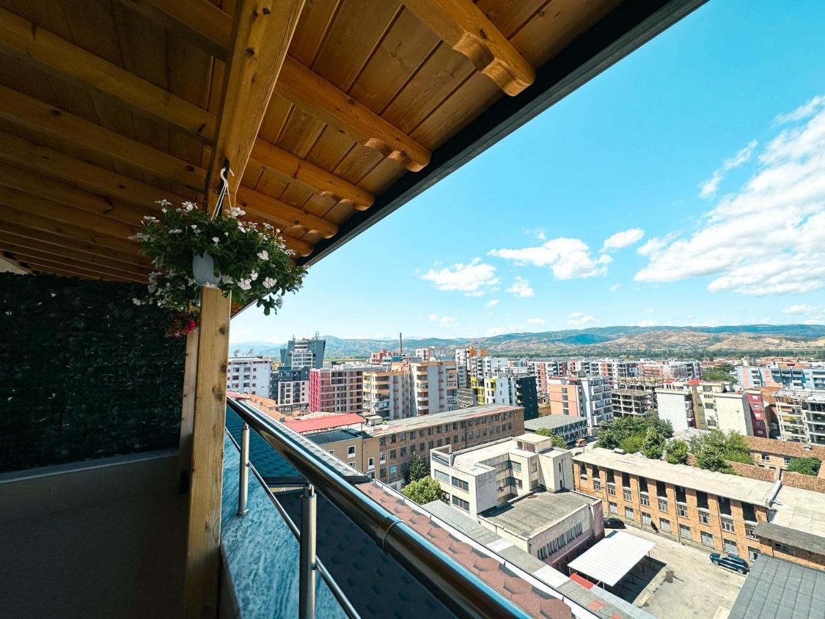 Cozy Elegance Above Korca 아파트 외부 사진